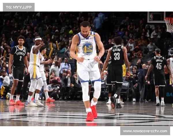 库里单节22分创历史第43次20+，勇士逆转客场六连败