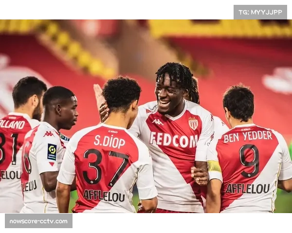 巴黎圣日耳曼主场对阵摩纳哥，卫冕冠军需避免重蹈国米覆辙